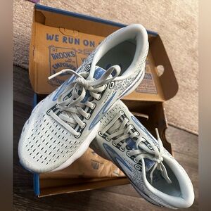 Brooks Glycerin GTS 20 women’s 7.5